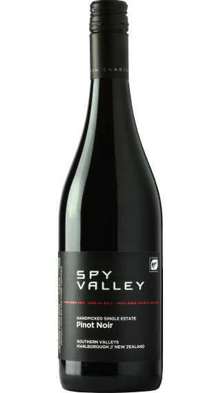 Bottle of Spy Valley Pinot Noir 2020 wine 750 ml